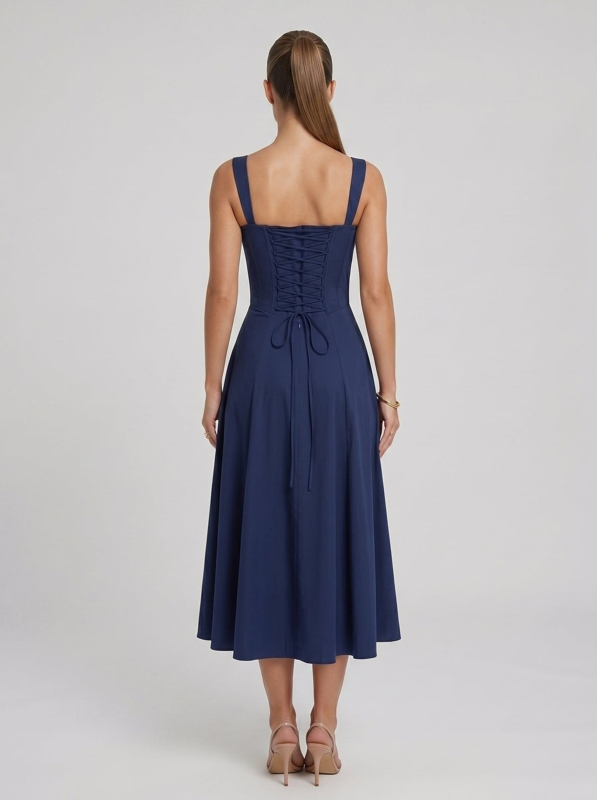 Adriana | Vestido Midi Azul Marinho com Corpete Franzido e Saia Evasê