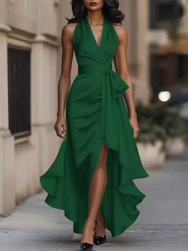 Lorena | Vestido Longo Azul Royal com Decote Halter Cruzado e Babado Assimétrico